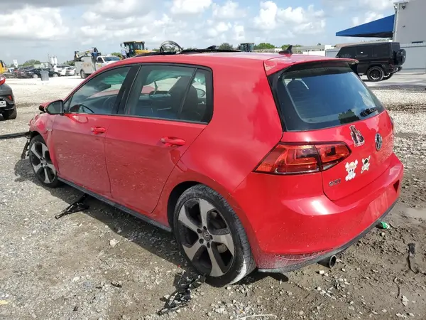 3VW4T7AUXGM015080 2016 VOLKSWAGEN GTI - Image 2