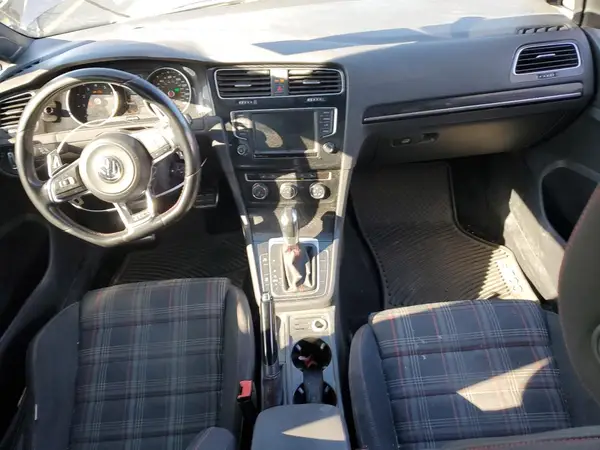 3VW4T7AUXGM042490 2016 VOLKSWAGEN GTI - Image 8