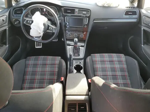 3VW4T7AUXHM006963 2017 VOLKSWAGEN GTI - Image 8