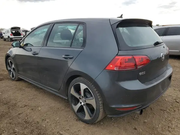 3VW4T7AUXHM025707 2017 VOLKSWAGEN GTI - Image 2