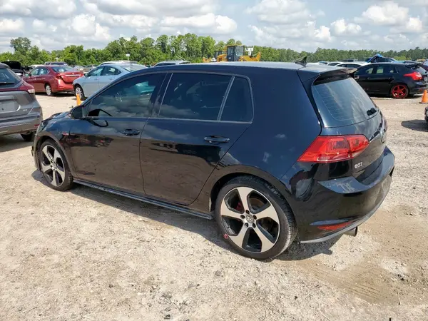 3VW4T7AUXHM066127 2017 VOLKSWAGEN GTI - Image 2