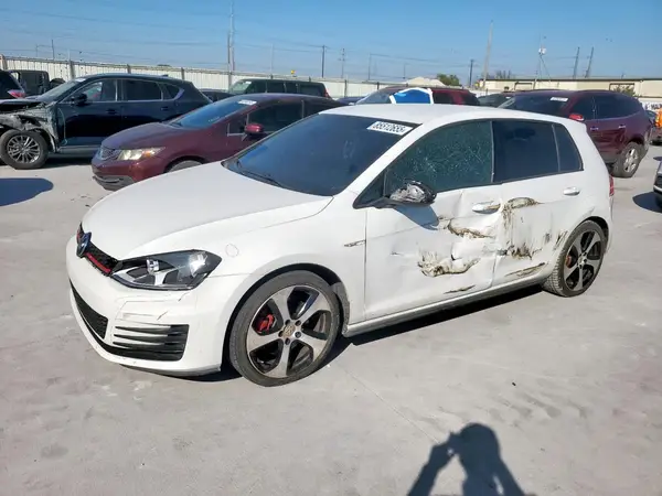 3VW4T7AUXHM069903 2017 VOLKSWAGEN GTI - Image 1