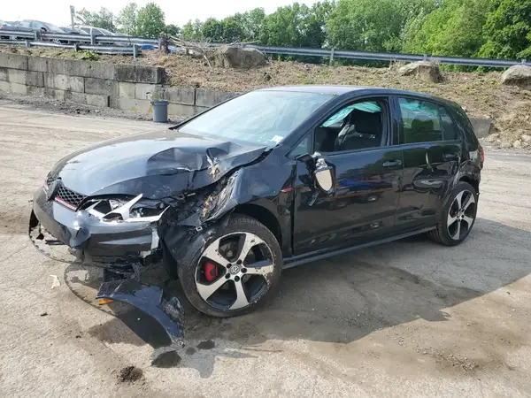 3VW4T7AUXHM072509 2017 VOLKSWAGEN GTI - Image 1
