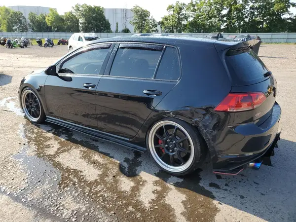 3VW547AU0GM047652 2016 VOLKSWAGEN GTI - Image 2