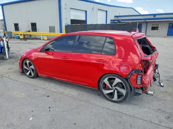 3VW547AU0JM273178 2018 VOLKSWAGEN GTI - Image 2