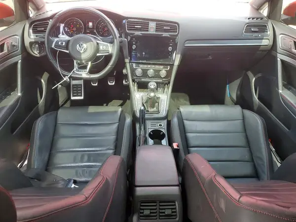 3VW547AU0JM273178 2018 VOLKSWAGEN GTI - Image 8
