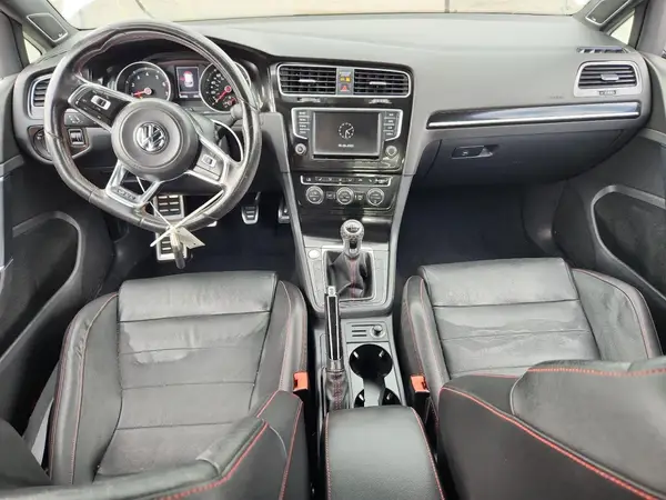 3VW547AU1GM068803 2016 VOLKSWAGEN GTI - Image 8