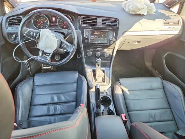 3VW547AU1HM022051 2017 VOLKSWAGEN GTI - Image 8