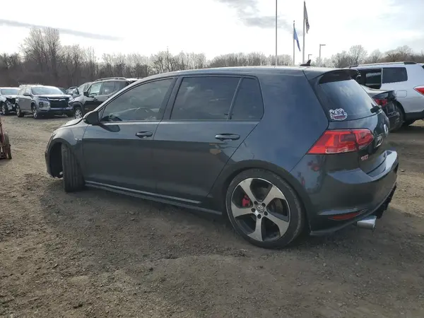 3VW547AU1HM034541 2017 VOLKSWAGEN GTI - Image 2