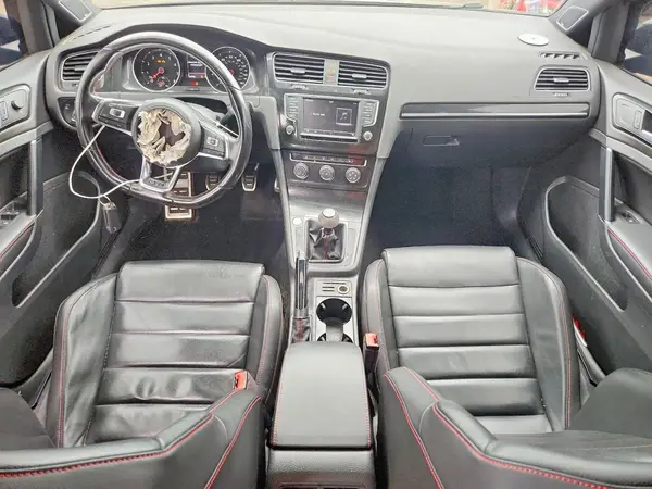 3VW547AU1HM070133 2017 VOLKSWAGEN GTI - Image 8