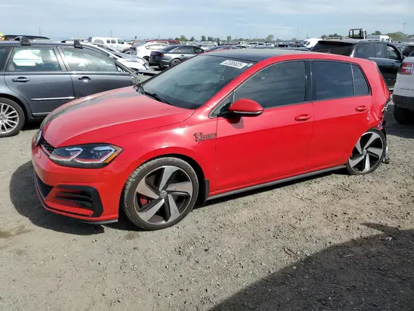 3VW547AU1JM250976 2018 VOLKSWAGEN GTI - Image 1