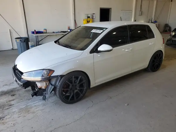 3VW547AU1JM252498 2018 VOLKSWAGEN GTI - Image 1
