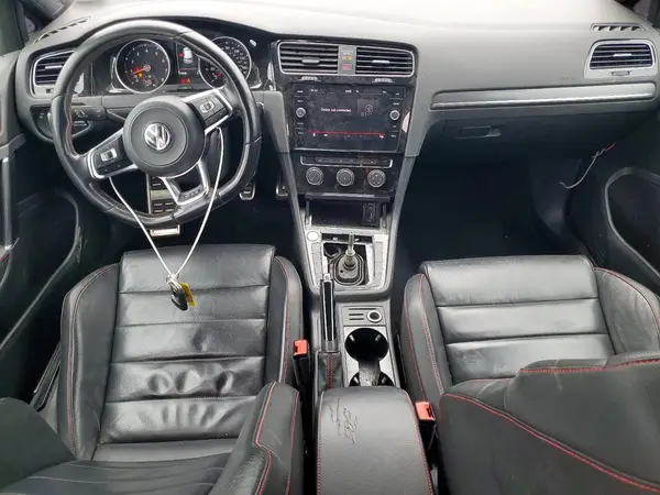 3VW547AU1JM263114 2018 VOLKSWAGEN GTI - Image 8