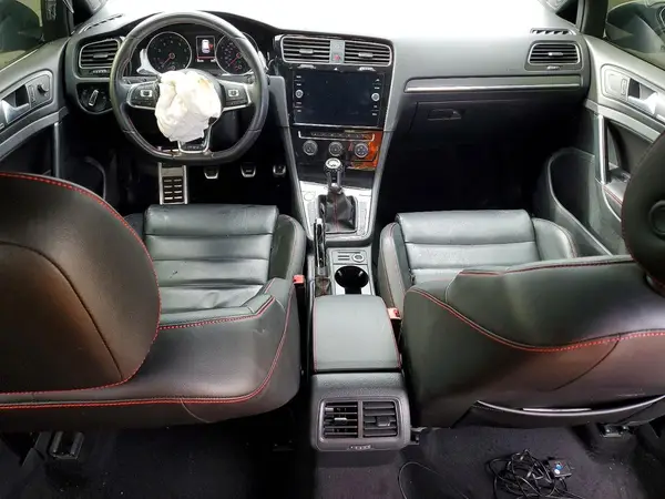 3VW547AU1JM291012 2018 VOLKSWAGEN GTI - Image 8