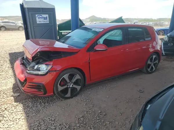 3VW547AU1JM291060 2018 VOLKSWAGEN GTI - Image 1