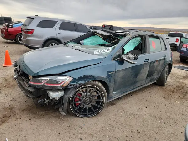 3VW547AU1JM295416 2018 VOLKSWAGEN GTI - Image 1