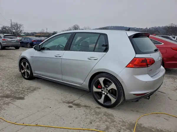 3VW547AU2GM027693 2016 VOLKSWAGEN GTI - Image 2