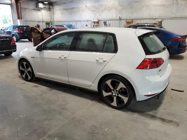 3VW547AU2GM051878 2016 VOLKSWAGEN GTI - Image 2