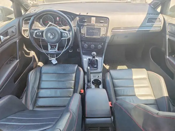 3VW547AU2HM048173 2017 VOLKSWAGEN GTI - Image 8