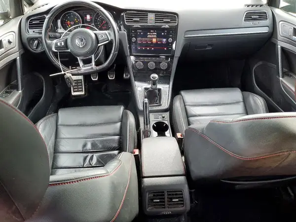 3VW547AU2JM260481 2018 VOLKSWAGEN GTI - Image 8