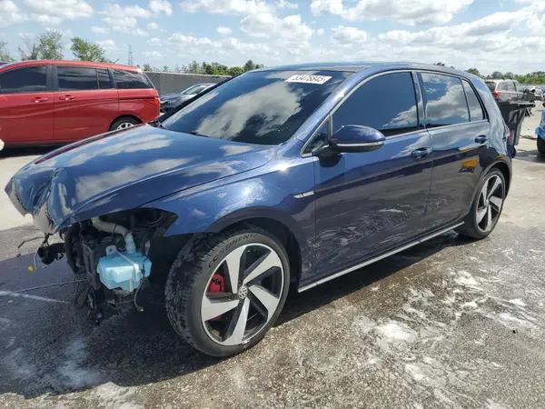 3VW547AU2JM283338 2018 VOLKSWAGEN GTI - Image 1