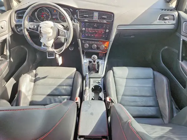 3VW547AU2JM293223 2018 VOLKSWAGEN GTI - Image 8
