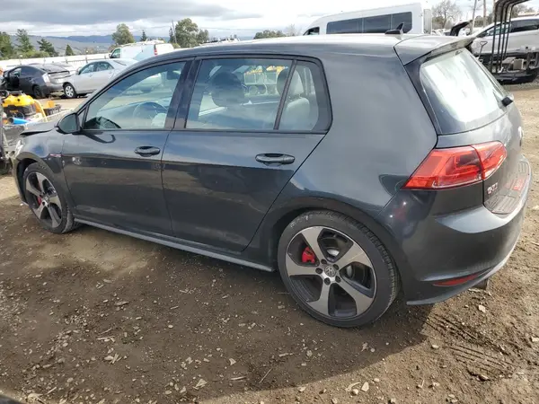3VW547AU3GM029601 2016 VOLKSWAGEN GTI - Image 2