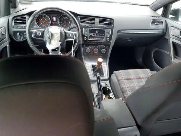 3VW547AU3HM004392 2017 VOLKSWAGEN GTI - Image 8