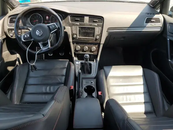 3VW547AU3HM026750 2017 VOLKSWAGEN GTI - Image 8