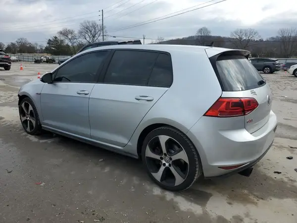 3VW547AU3HM032466 2017 VOLKSWAGEN GTI - Image 2