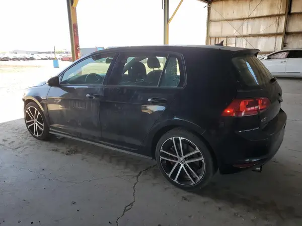 3VW547AU3HM040180 2017 VOLKSWAGEN GTI - Image 2