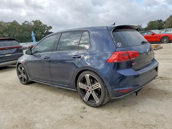3VW547AU3HM053902 2017 VOLKSWAGEN GTI - Image 2