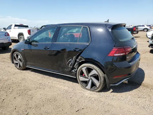3VW547AU3JM259095 2018 VOLKSWAGEN GTI - Image 2