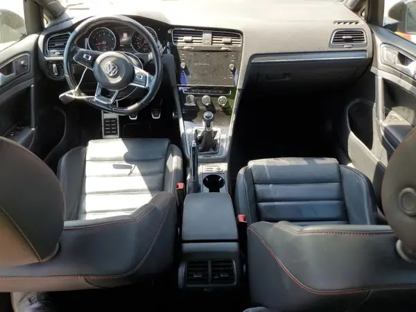3VW547AU3JM259095 2018 VOLKSWAGEN GTI - Image 8