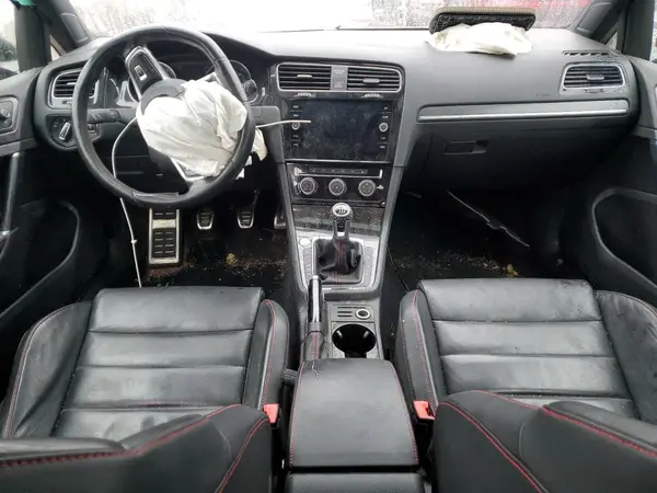 3VW547AU3JM259145 2018 VOLKSWAGEN GTI - Image 8