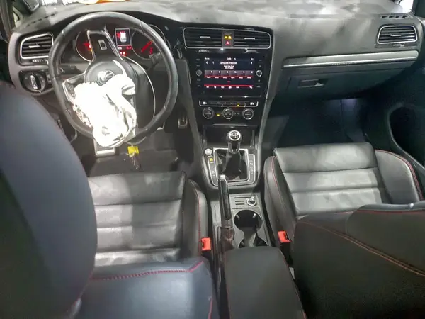 3VW547AU3JM290282 2018 VOLKSWAGEN GTI - Image 8