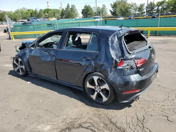 3VW547AU3JM291450 2018 VOLKSWAGEN GTI - Image 2