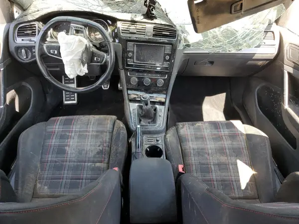 3VW547AU3JM291450 2018 VOLKSWAGEN GTI - Image 8