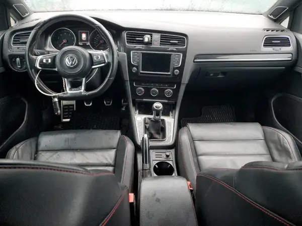3VW547AU4GM070609 2016 VOLKSWAGEN GTI - Image 8