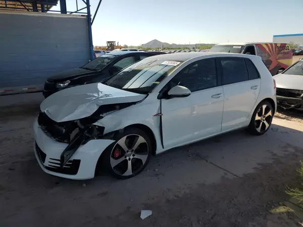 3VW547AU4HM073477 2017 VOLKSWAGEN GTI - Image 1
