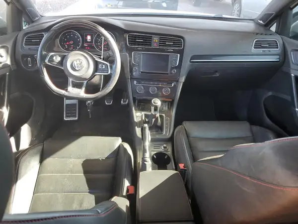 3VW547AU4HM073477 2017 VOLKSWAGEN GTI - Image 8