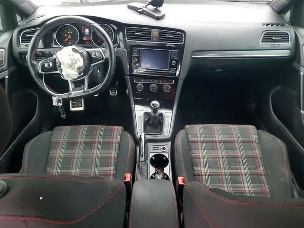 3VW547AU4JM292462 2018 VOLKSWAGEN GTI - Image 8