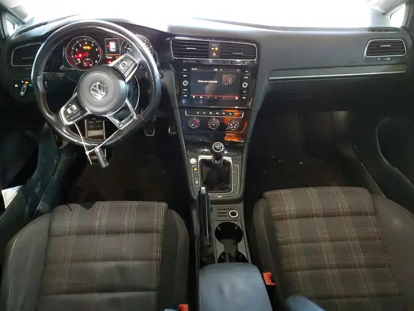 3VW547AU5JM265383 2018 VOLKSWAGEN GTI - Image 8