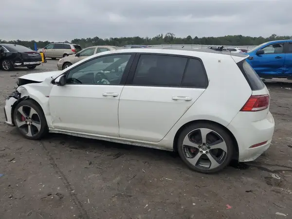 3VW547AU5JM279414 2018 VOLKSWAGEN GTI - Image 2