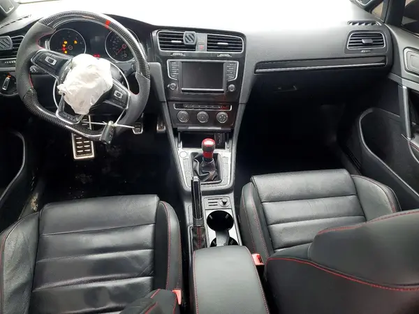 3VW547AU6GM014932 2016 VOLKSWAGEN GTI - Image 8