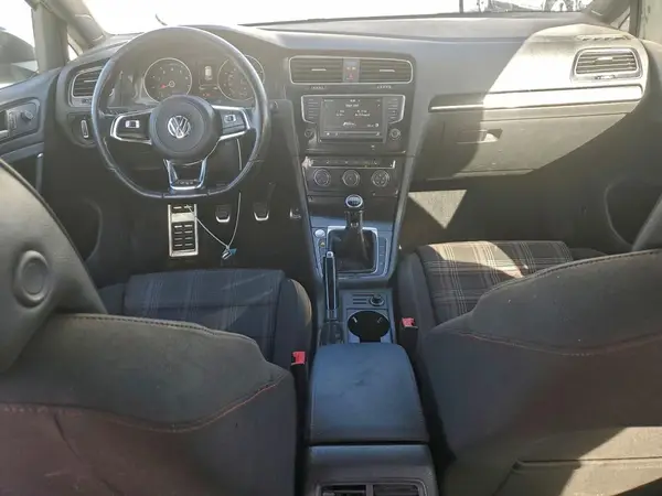 3VW547AU6HM024250 2017 VOLKSWAGEN GTI - Image 8