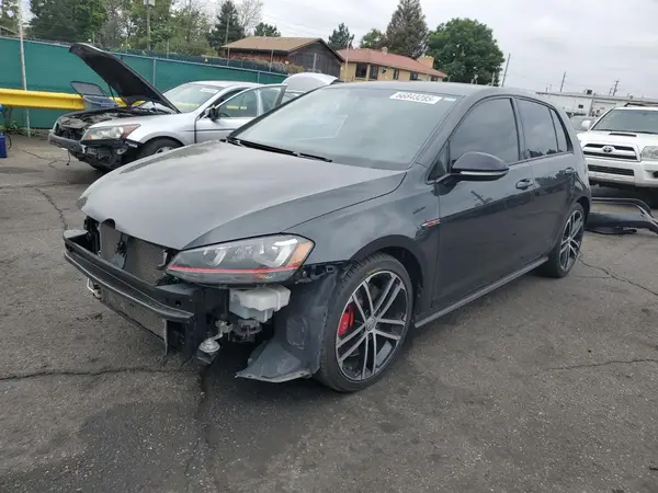 3VW547AU6HM028900 2017 VOLKSWAGEN GTI - Image 1