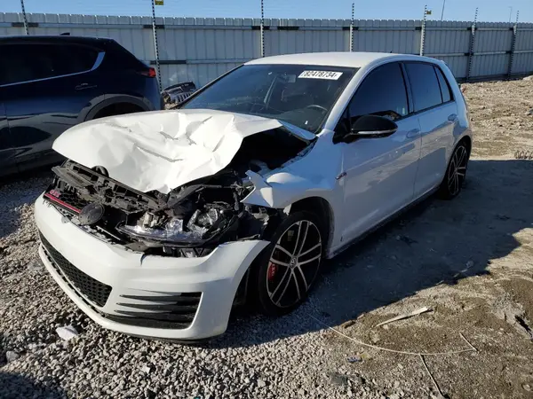 3VW547AU6HM050556 2017 VOLKSWAGEN GTI - Image 1