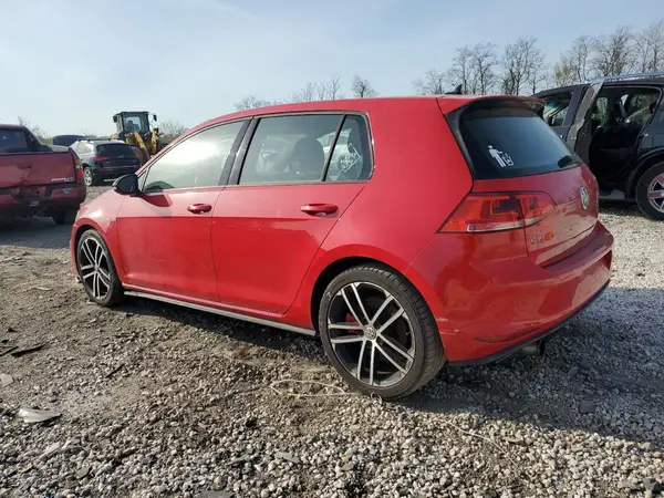 3VW547AU6HM071018 2017 VOLKSWAGEN GTI - Image 2