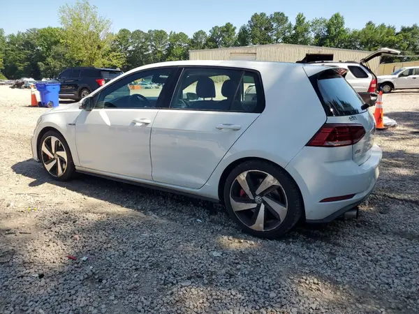 3VW547AU6JM256238 2018 VOLKSWAGEN GTI - Image 2